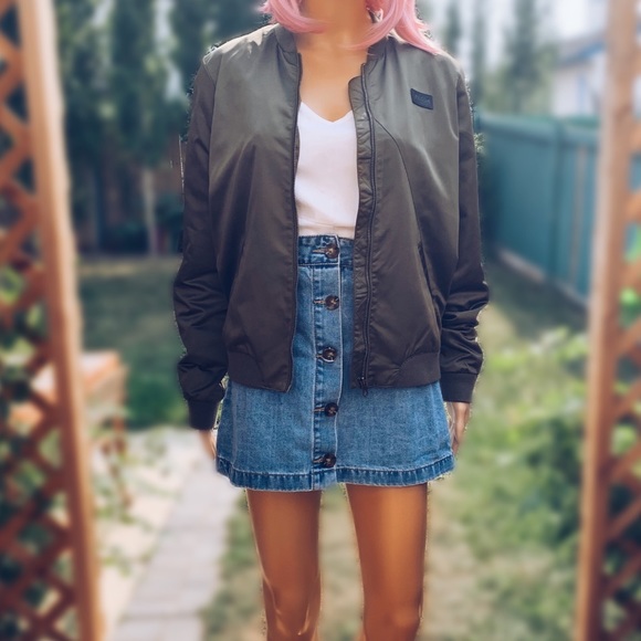 Volcom ‘In My Lane’ Bomber Jacket - Picture 2 of 10